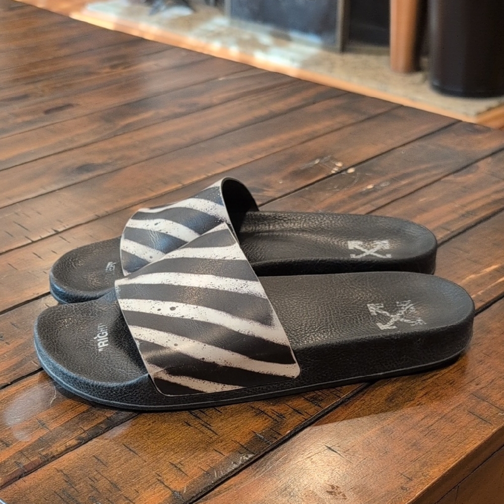 Off-white Spray Stripes Slides 43